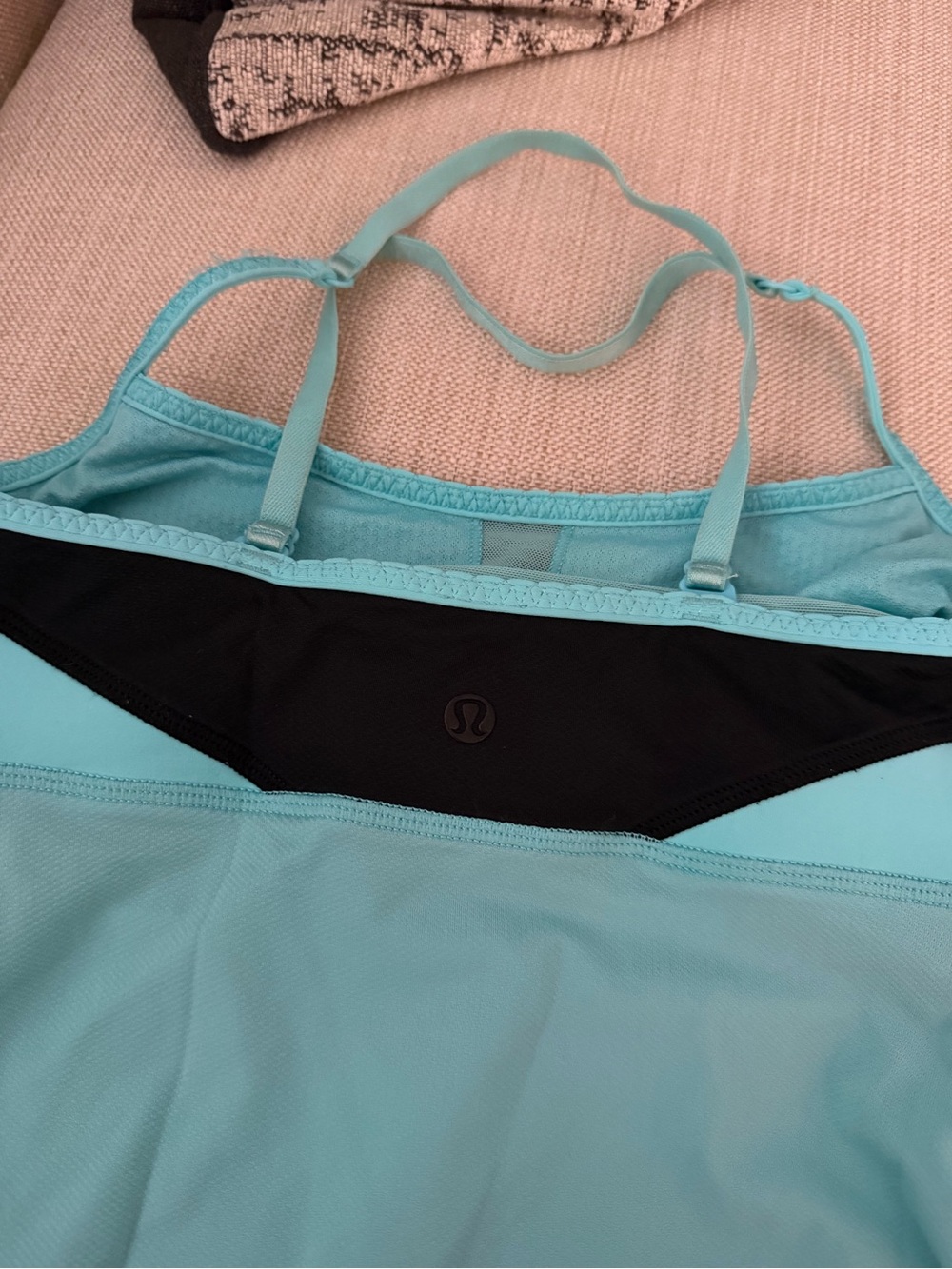 Lululemon Ruched Tank Top (2013 RARE Style/Quality) - Picture 7 of 7